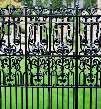 how much does a wrought iron fence cost