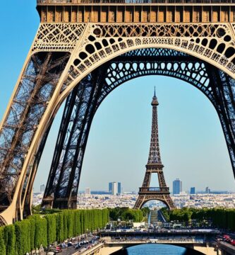 what should you say if you see a tall wrought-iron tower in paris france